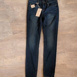 Two by Vince Camuto Women's Indigo 5 Pocket Skinny Jean, Dark Authentic, 2